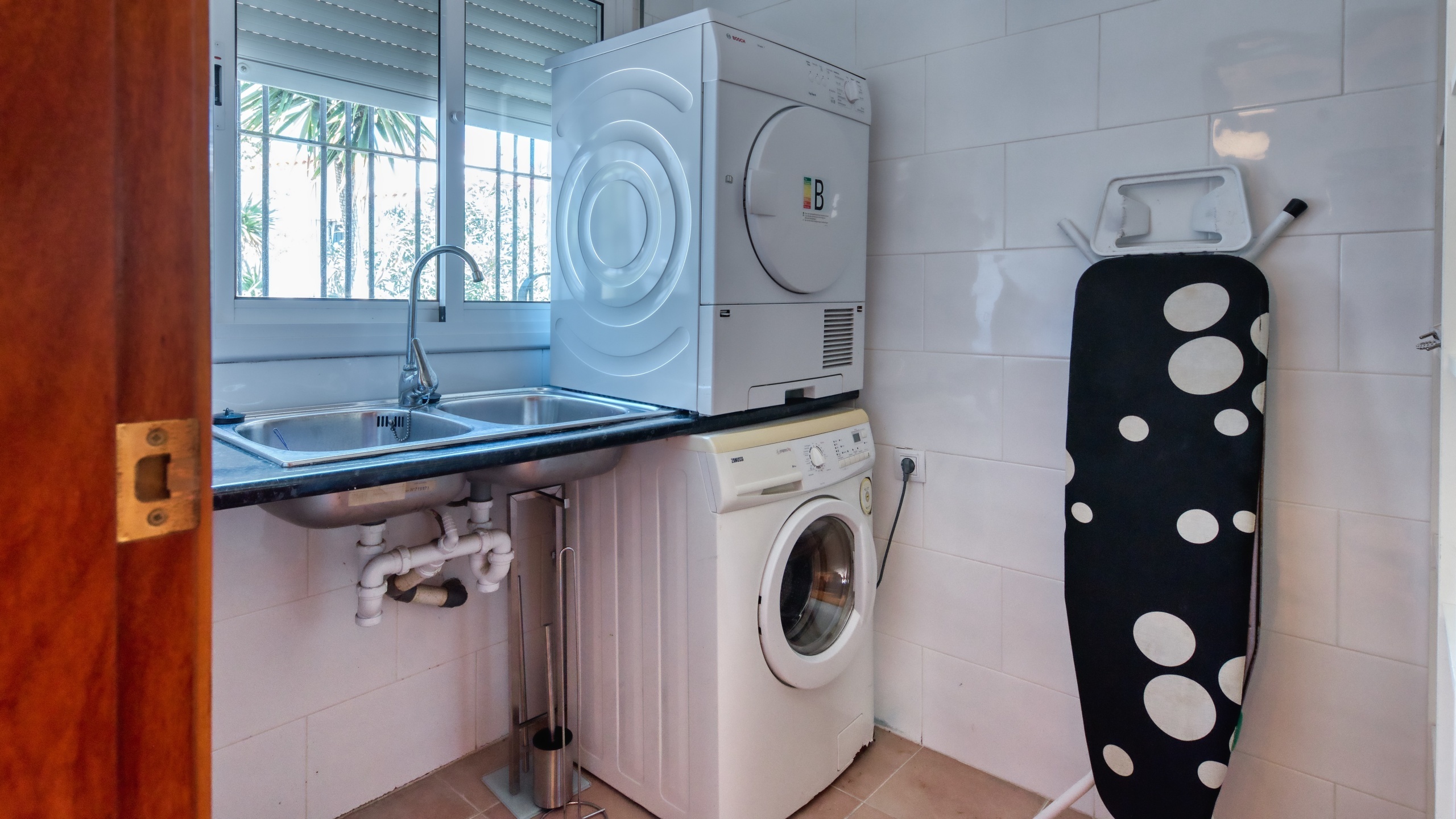 Villas de vacances Costa Brava Espagne - Villa Sofia - Buanderie