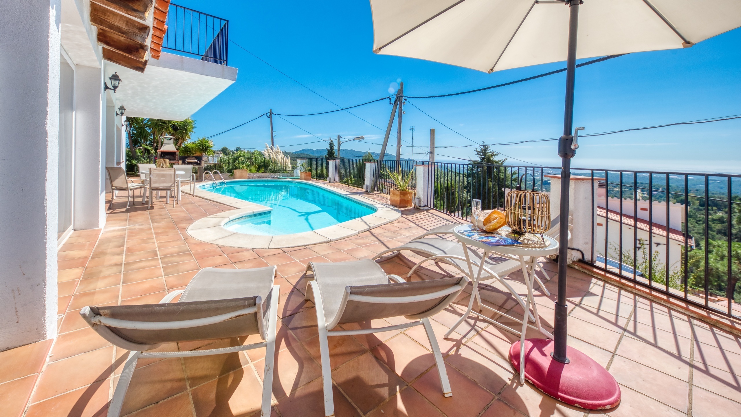 Villas de vacances Costa Brava Espagne - Villa Sofia - Chaises longues