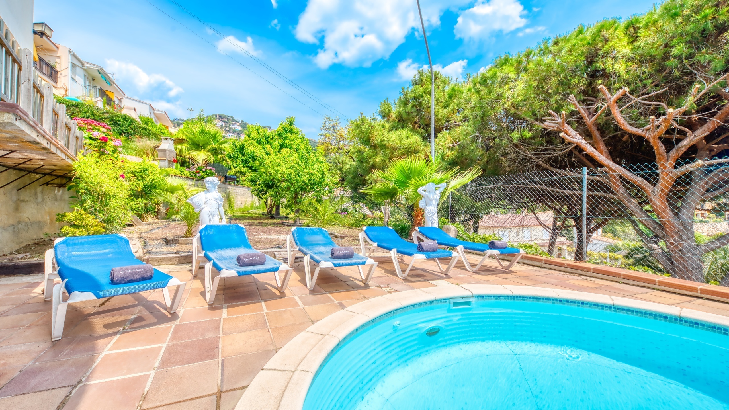 Villas de vacances Costa Brava Espagne - Villa Valentina - Chaises longues