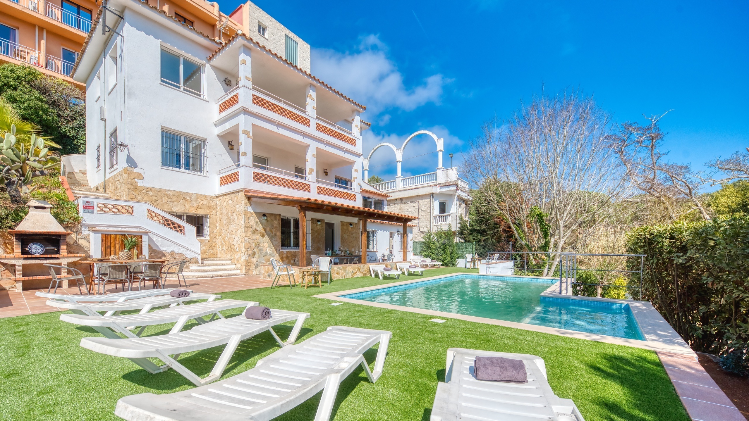 Villas de vacances Costa Brava Espagne - Villa Pilar - Chaises longues