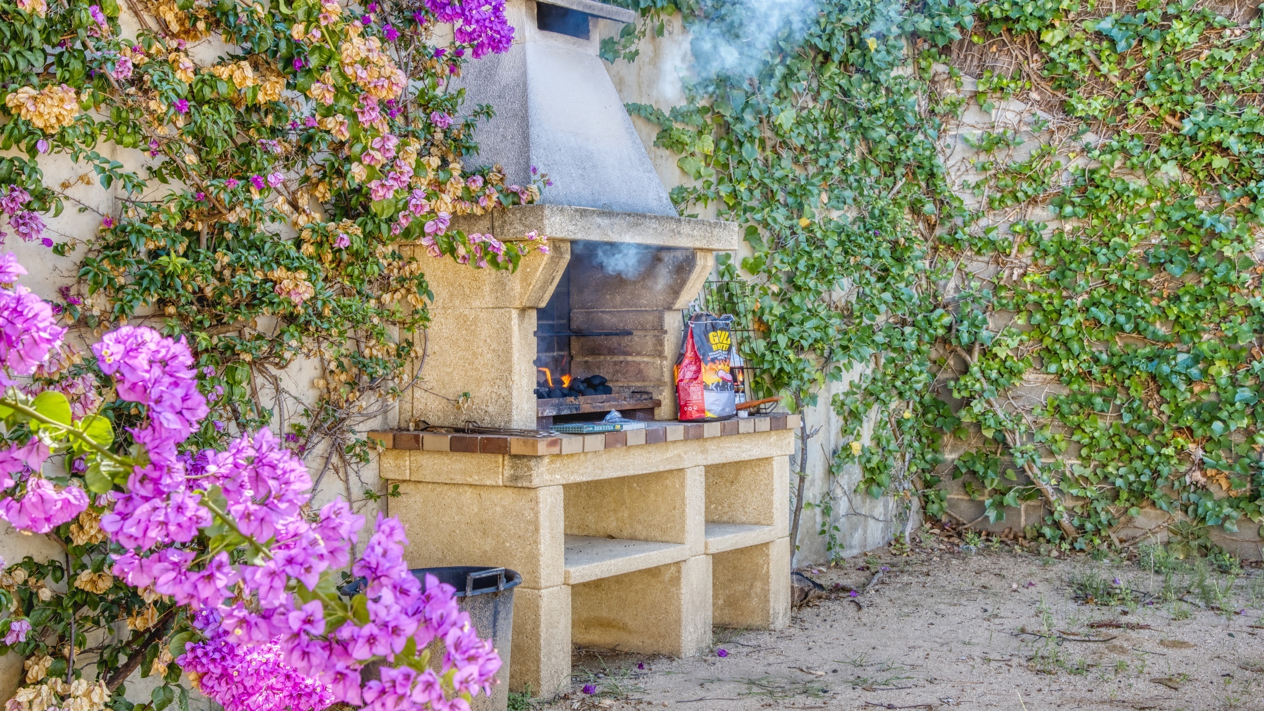 Villas de vacances Costa Brava Espagne - Villa Mauri - Espace barbecue