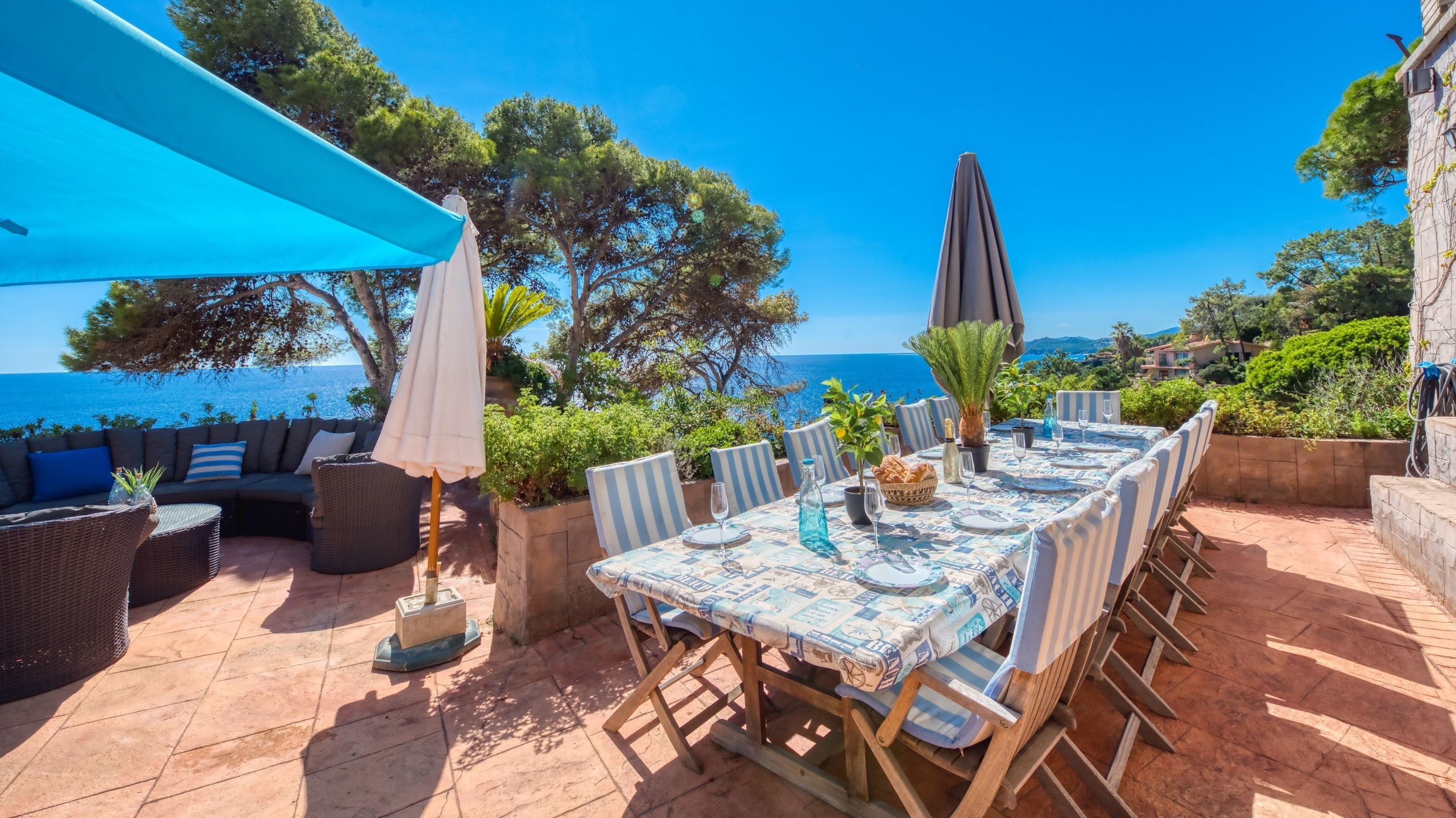 Villas de vacances Costa Brava Espagne - Villa Infinity - Espace barbecue