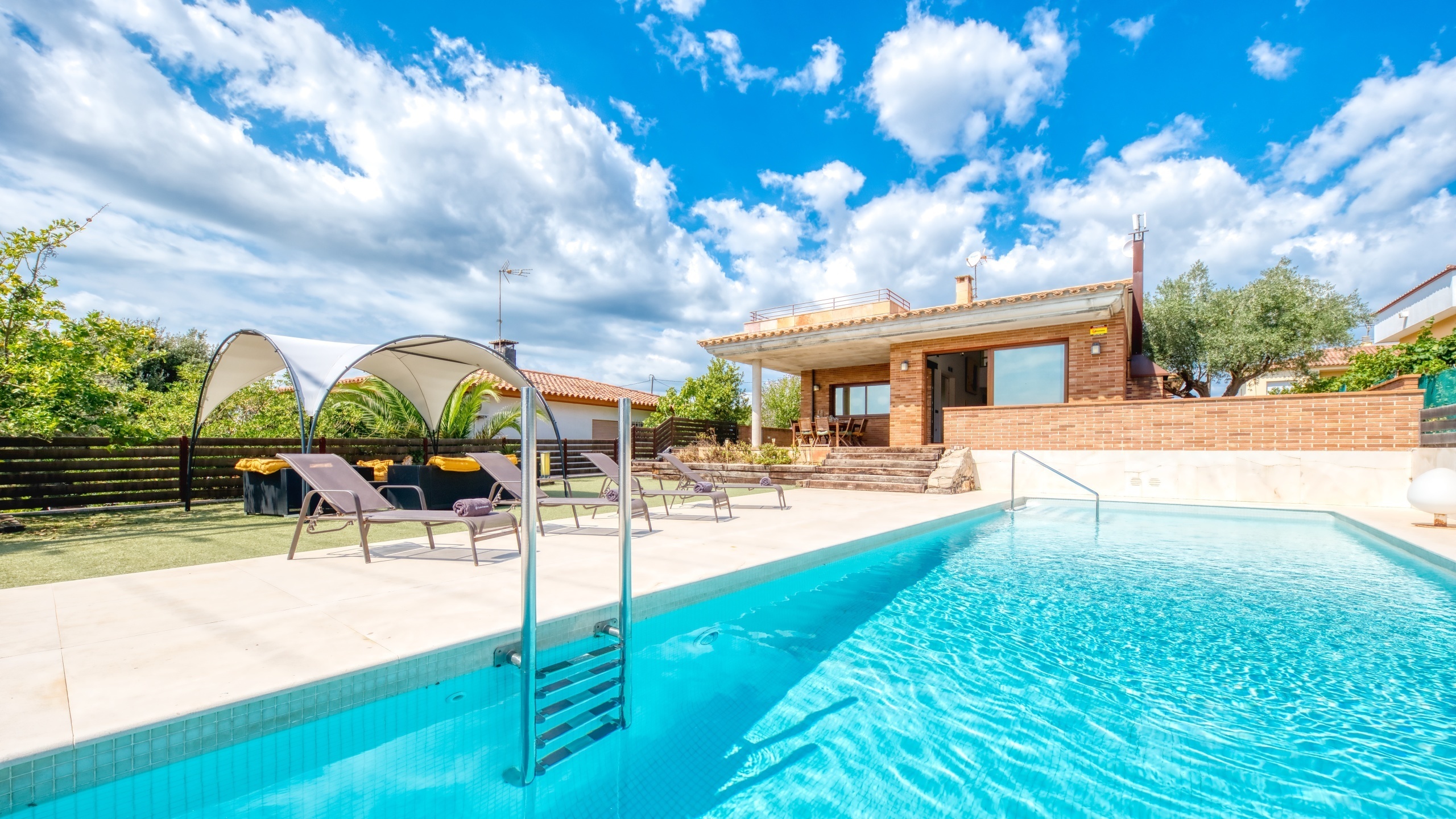 Villas de vacances Costa Brava Espagne - Villa Ibiza - oud - Piscine
