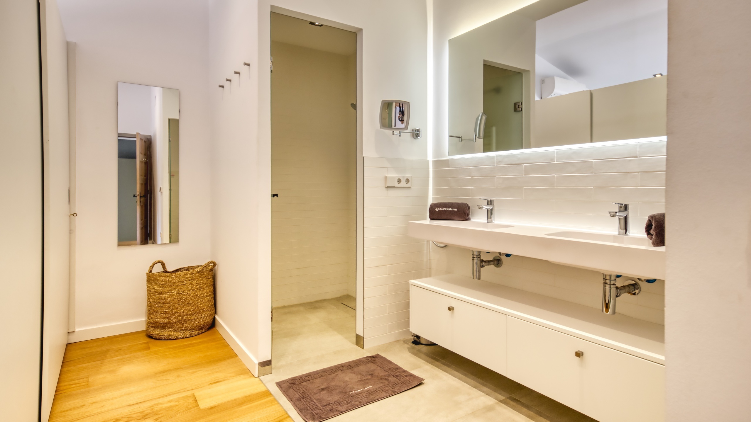 Villas de vacances Costa Brava Countryside Espagne - Villa Racoon - Salle de bain attenante 