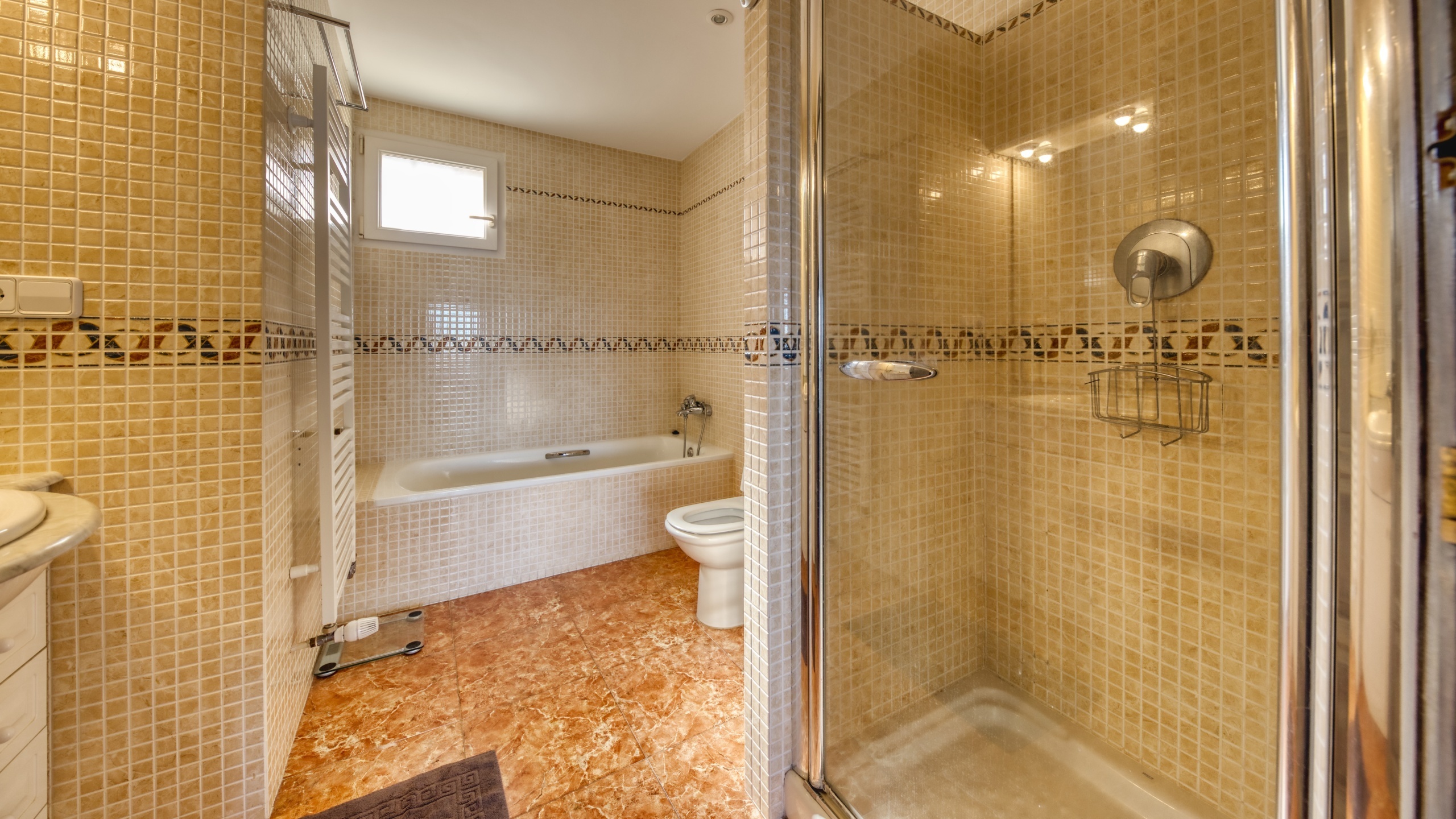 Villas de vacances Costa Brava Countryside Espagne - Villa Racoon - Salle de bain attenante 