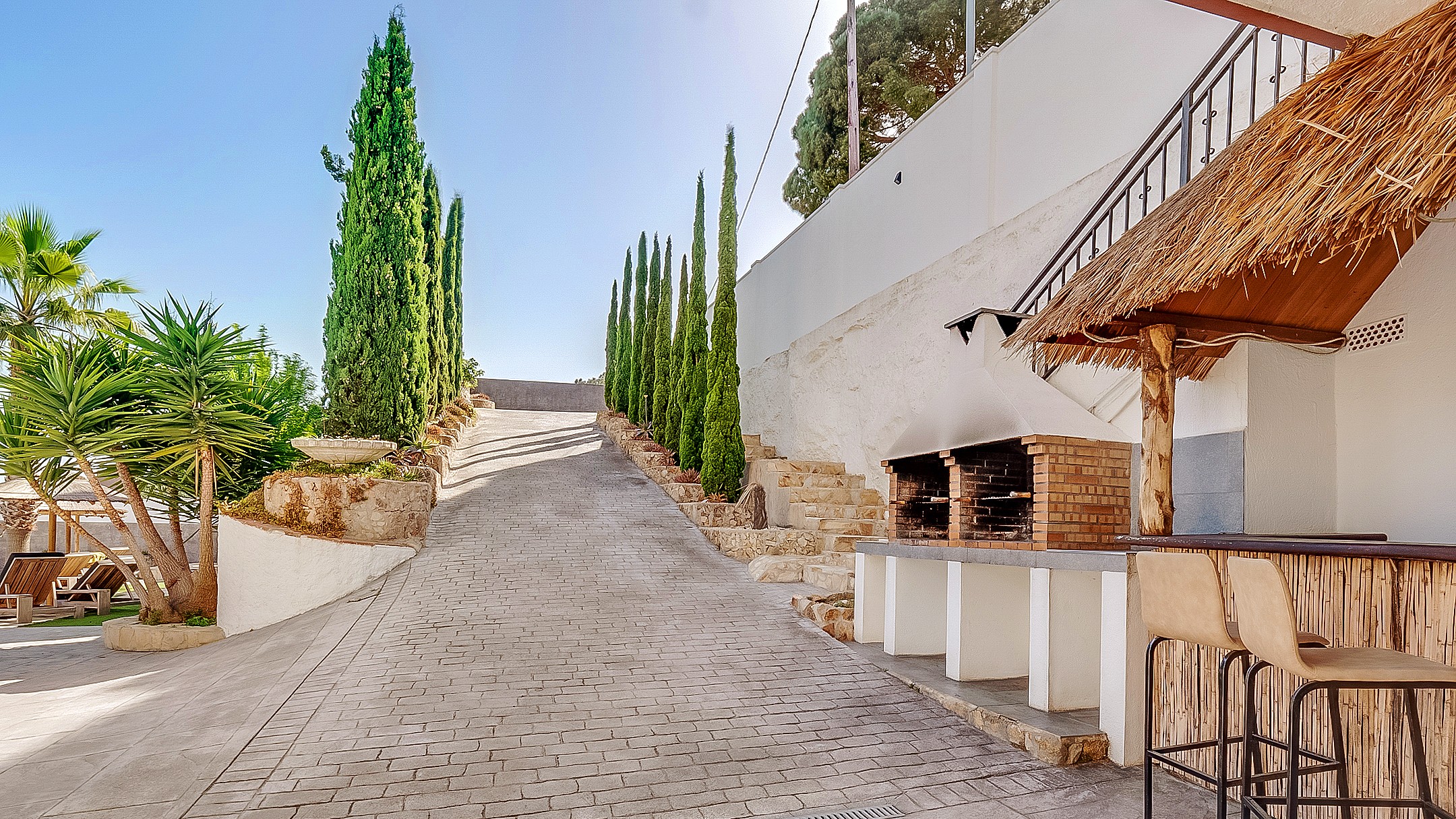 Villas de vacances Costa Brava Espagne - Villa Tropicana - Allée