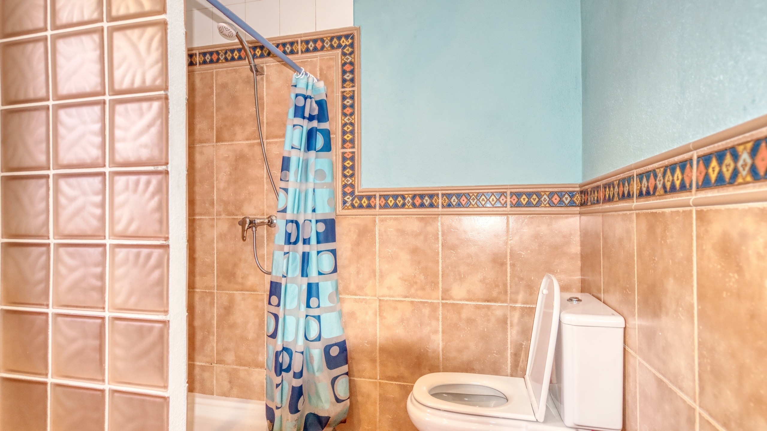Villas de vacances Costa Brava Espagne - Villa Valeria - Salle de bain attenante 